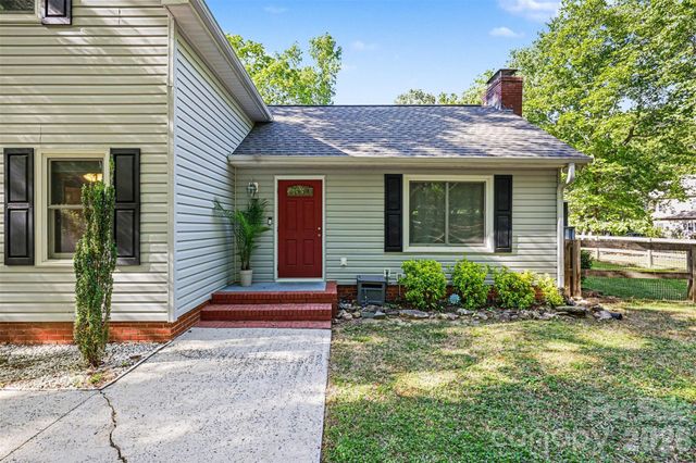 5114 Crow Road, Monroe, NC 28112