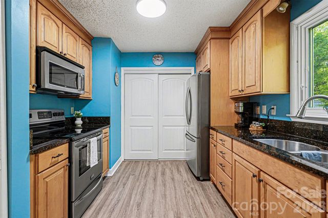 5114 Crow Road, Monroe, NC 28112