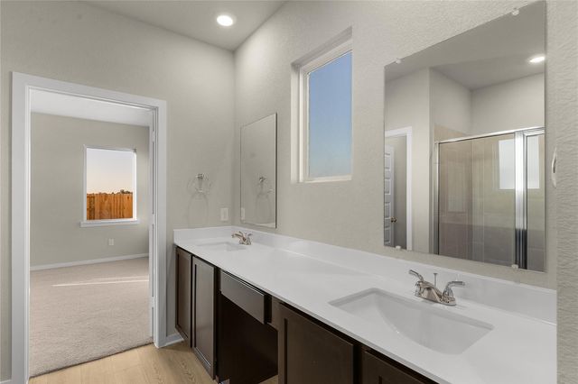 25628 Wheat Seed LN, Elgin, TX 78621