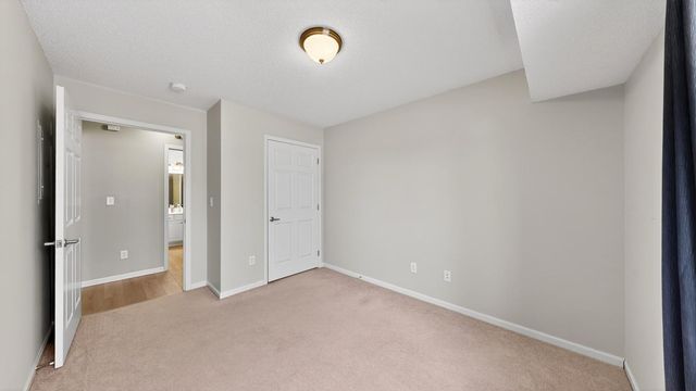 1976 29th Place NW 104, Rochester, MN 55901