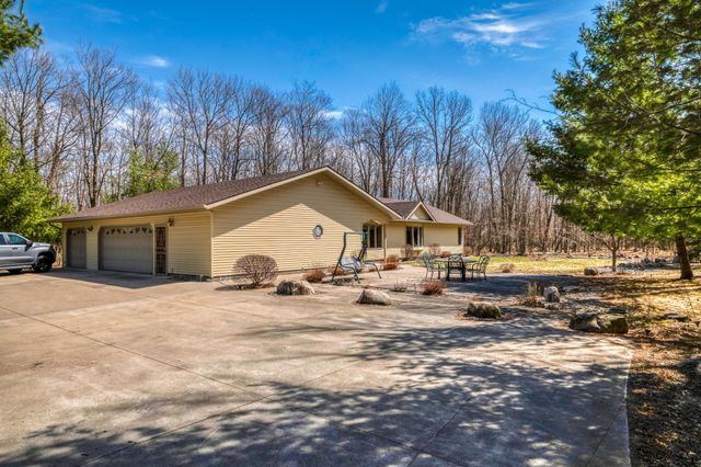 4850 Van Buren Avenue SE, Bemidji, MN 56601