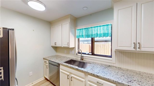 2901 Grant Street 902, Mobile, AL 36606