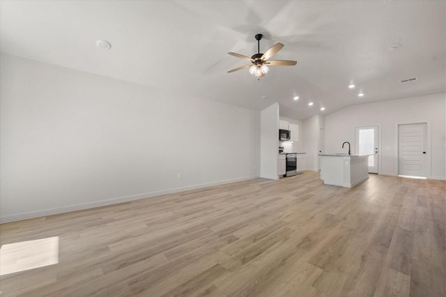 3020 138th Place, Lubbock, TX 79423