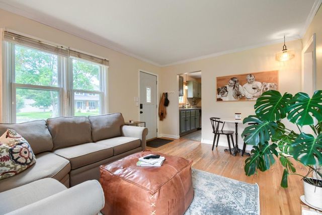 3912 Vera Cruz Avenue N, Robbinsdale, MN 55422