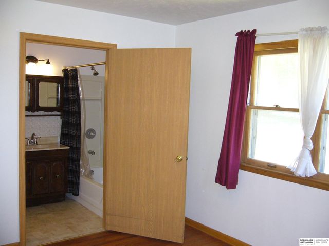 127 Kirby Avenue, Bellevue, NE 68005