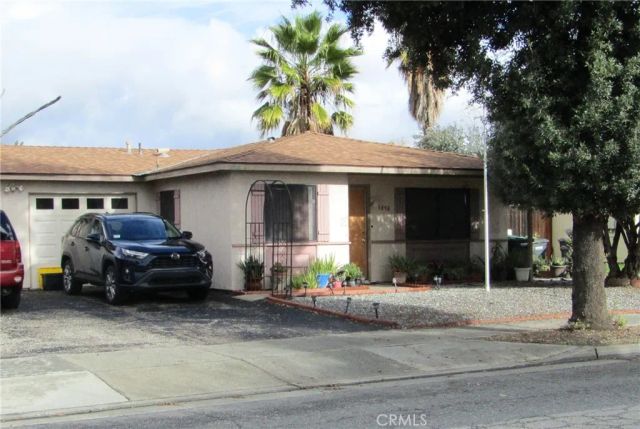 1898 Calle Diablo, Hemet, CA 92545