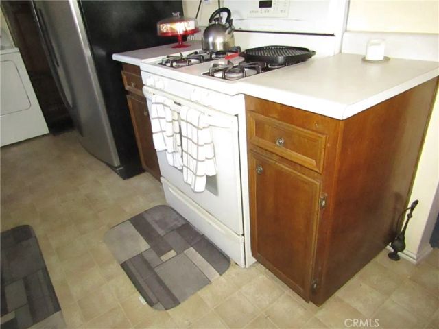 1898 Calle Diablo, Hemet, CA 92545