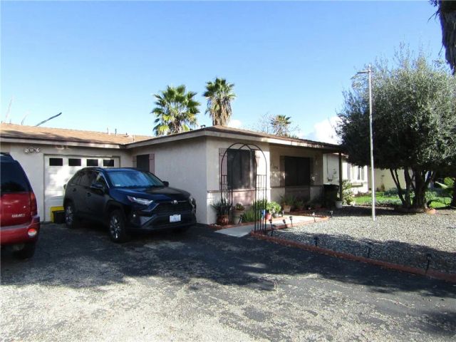 1898 Calle Diablo, Hemet, CA 92545
