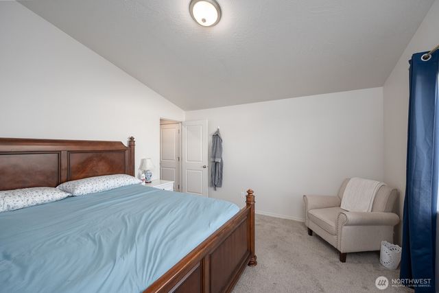 1205 W Sequoia Rd, Moses Lake, WA 98837