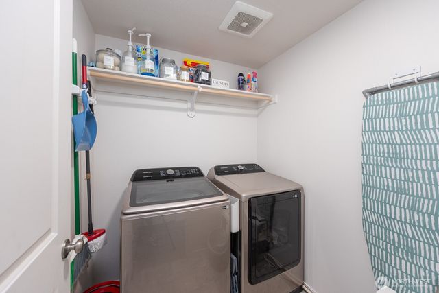 1205 W Sequoia Rd, Moses Lake, WA 98837
