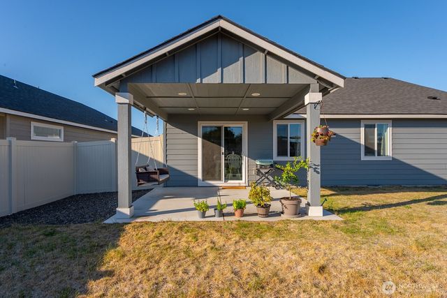 1205 W Sequoia Rd, Moses Lake, WA 98837