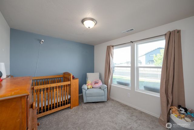 1205 W Sequoia Rd, Moses Lake, WA 98837