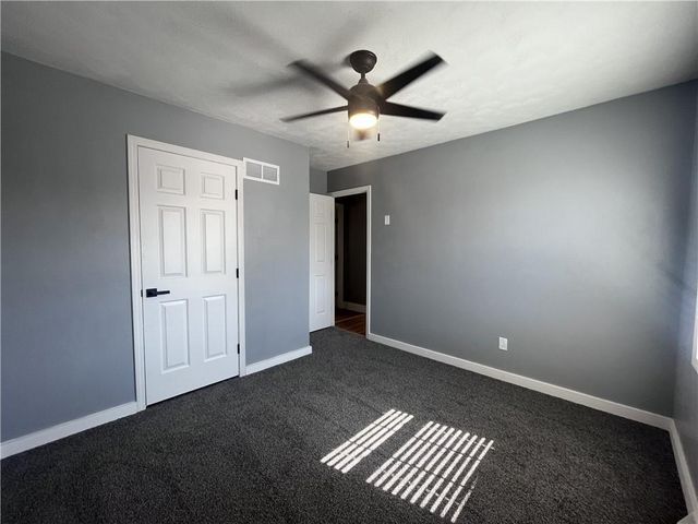 321 E Mason Street, Odessa, MO 64076