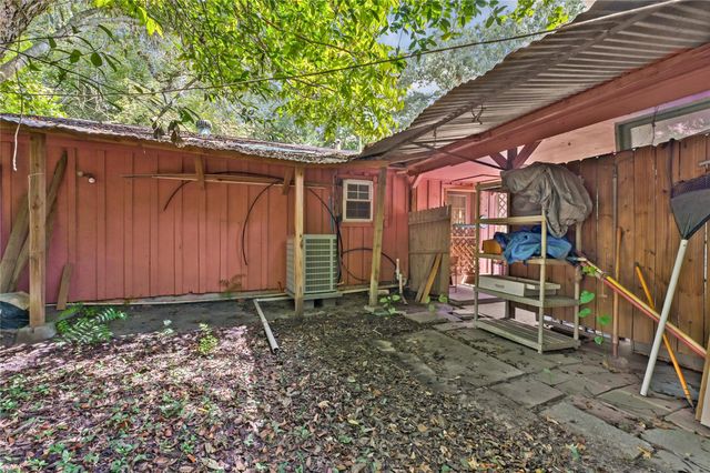 1522 Spring Hills Drive, Spring, TX 77386