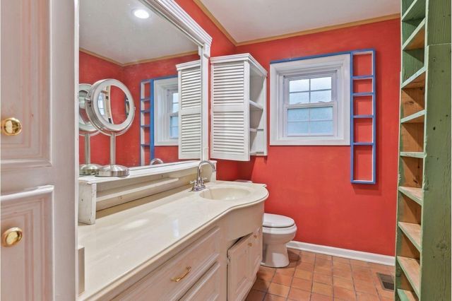 1522 Spring Hills Drive, Spring, TX 77386
