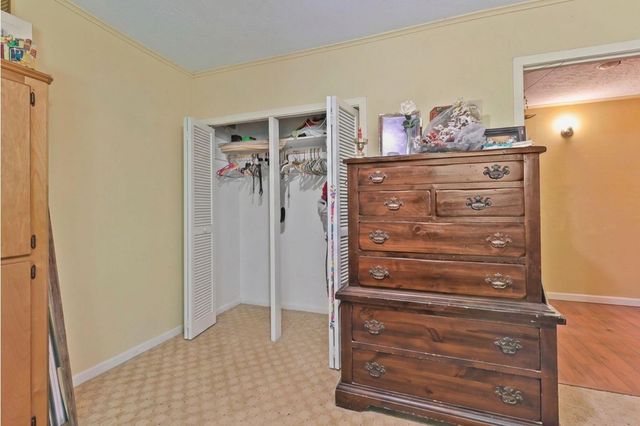 1522 Spring Hills Drive, Spring, TX 77386