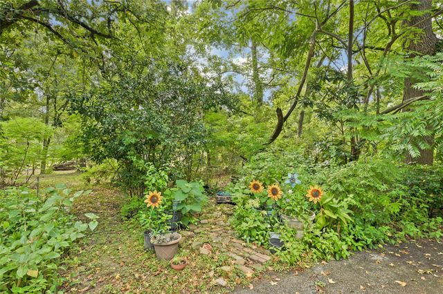 1522 Spring Hills Drive, Spring, TX 77386