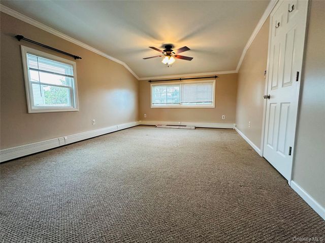 86 Shepherd Lane, Levittown, NY 11756