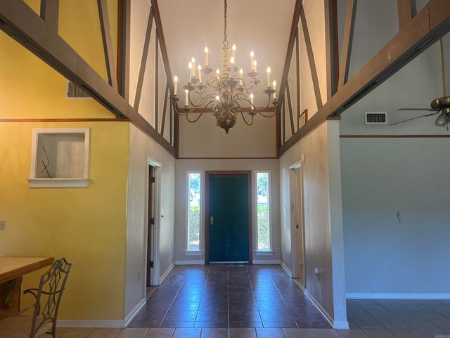 8611 Sulphur Springs, Pine Bluff, AR 71603