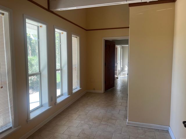 8611 Sulphur Springs, Pine Bluff, AR 71603