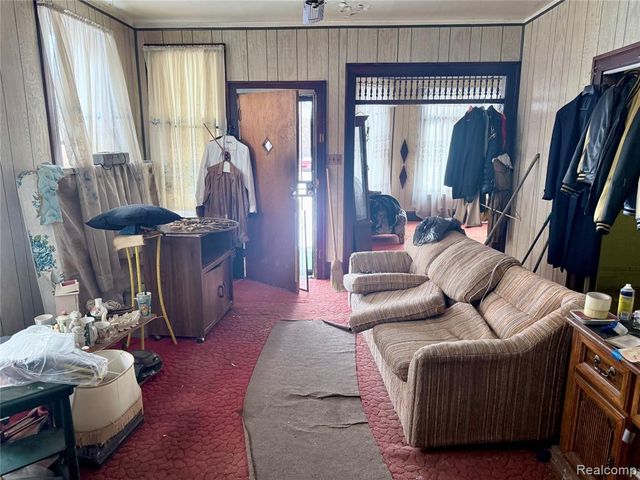 4475 Field Street, Detroit, MI 48214