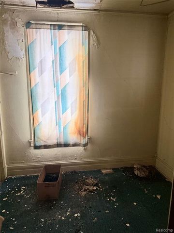 4475 Field Street, Detroit, MI 48214