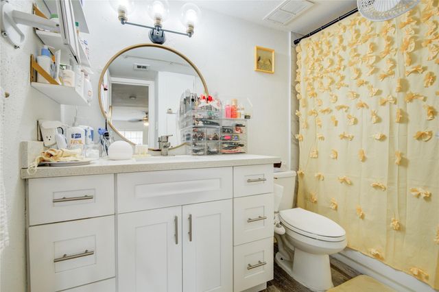 845 Augusta Drive 6, Houston, TX 77057