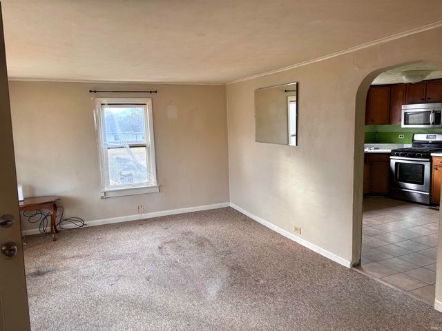 701 N Claypool Road, Muncie, IN 47303