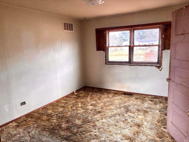 701 N Claypool Road, Muncie, IN 47303