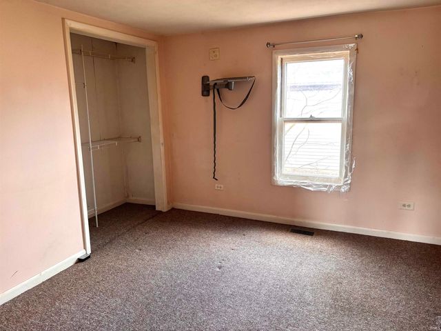 701 N Claypool Road, Muncie, IN 47303