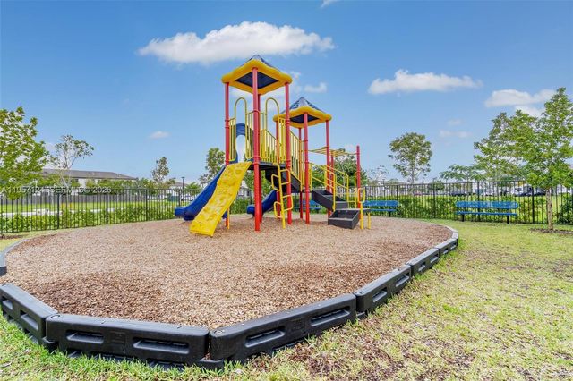 23447 SW 127th Pl, Homestead, FL 33032