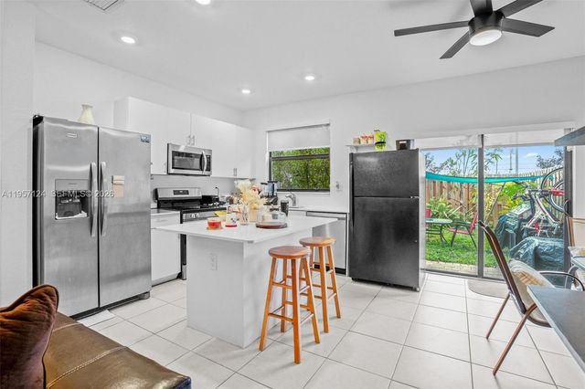 23447 SW 127th Pl, Homestead, FL 33032