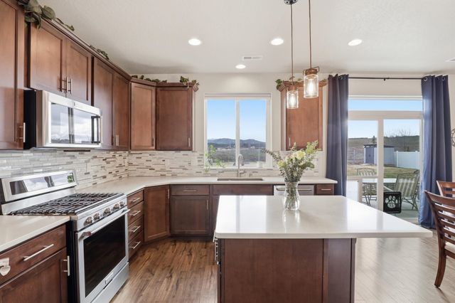 19108 E 15th Ave, Spokane Valley, WA 99016