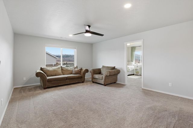 19108 E 15th Ave, Spokane Valley, WA 99016