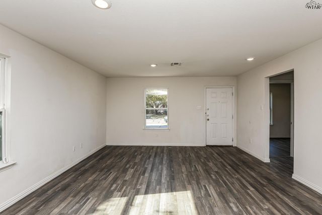 1307 POLK STREET, Wichita Falls, TX 76309