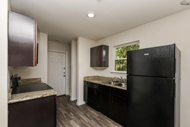 1307 POLK STREET, Wichita Falls, TX 76309