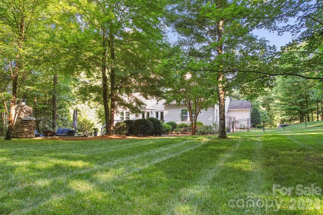 1205 Crofton Drive, Waxhaw, NC 28173