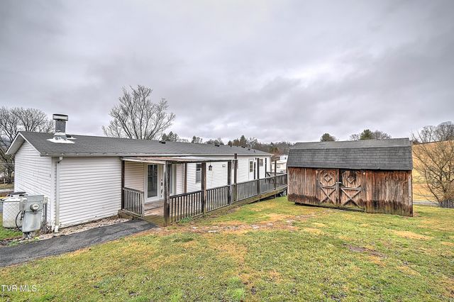 549 Pleasant Grove Road, Bluff City, TN 37618