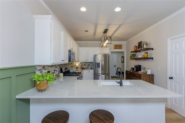 1220 Freedom Lane, Roswell, GA 30075