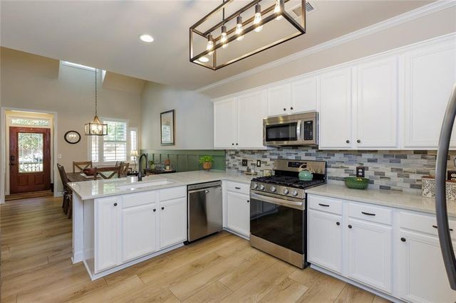 1220 Freedom Lane, Roswell, GA 30075