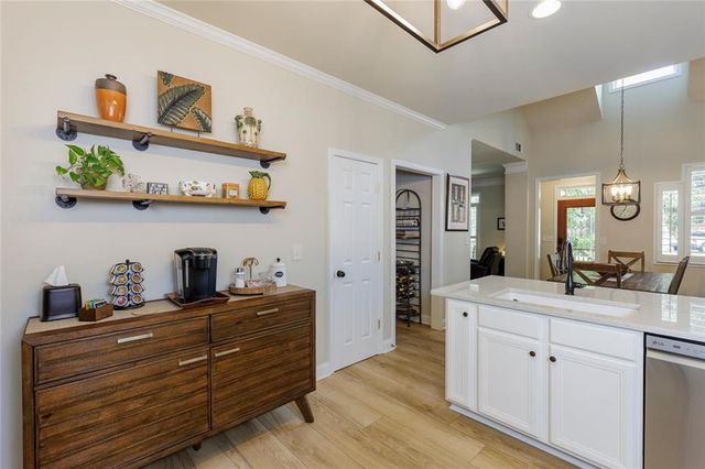 1220 Freedom Lane, Roswell, GA 30075