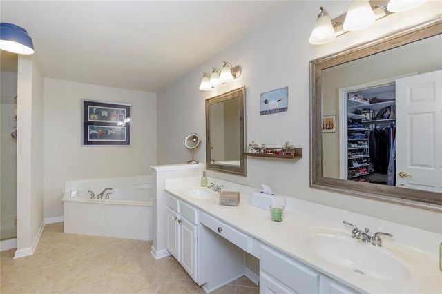 1220 Freedom Lane, Roswell, GA 30075