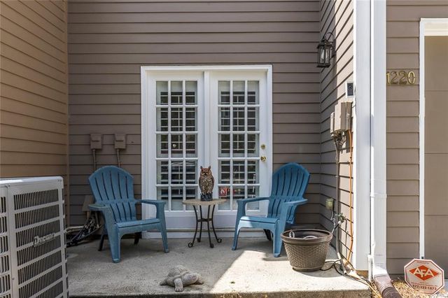 1220 Freedom Lane, Roswell, GA 30075