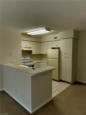 13631 Eagle Ridge DR 226, Fort Myers, FL 33912