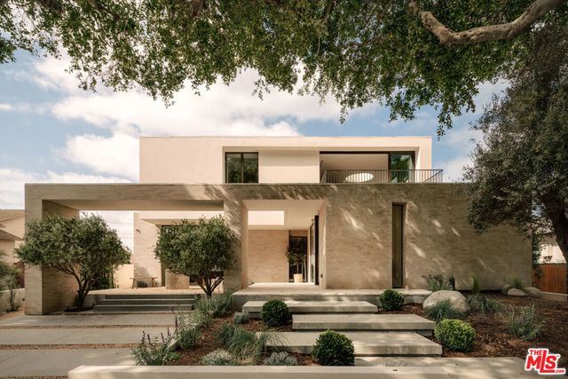 4333 Vinton Avenue, Culver City, CA 90232