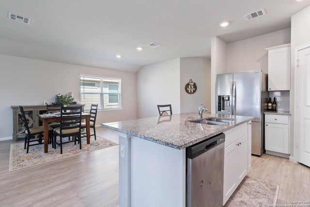 9611 Morgans Mills, San Antonio, TX 78254