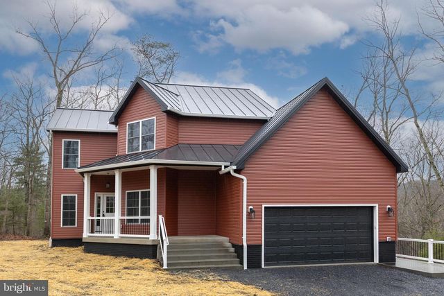 220 LAKELAND CIR, Middletown, VA 22645