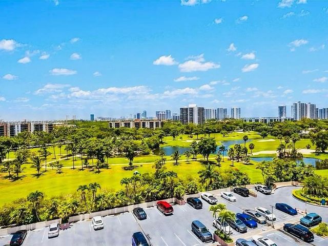 20301 W Country Club Dr 1023, Aventura, FL 33180