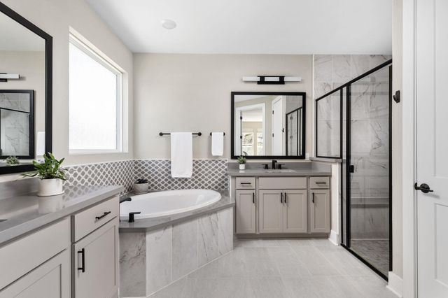 829 Pink Granite BLVD, Dripping Springs, TX 78620