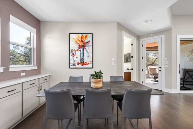 829 Pink Granite BLVD, Dripping Springs, TX 78620